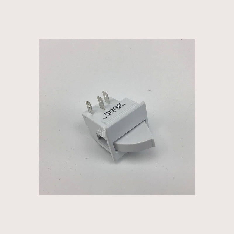 Interruttore a pulsante Hisense HK1055831 per frigorifero