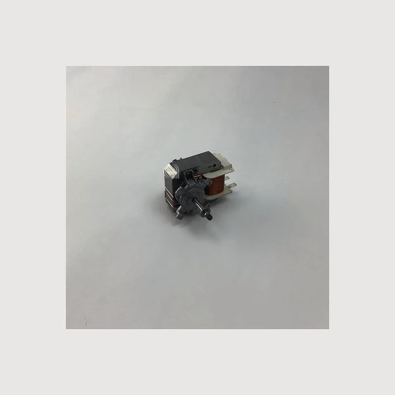 Motore ventilatore forno Electrolux con codici 3370673018 e 8996619265052
